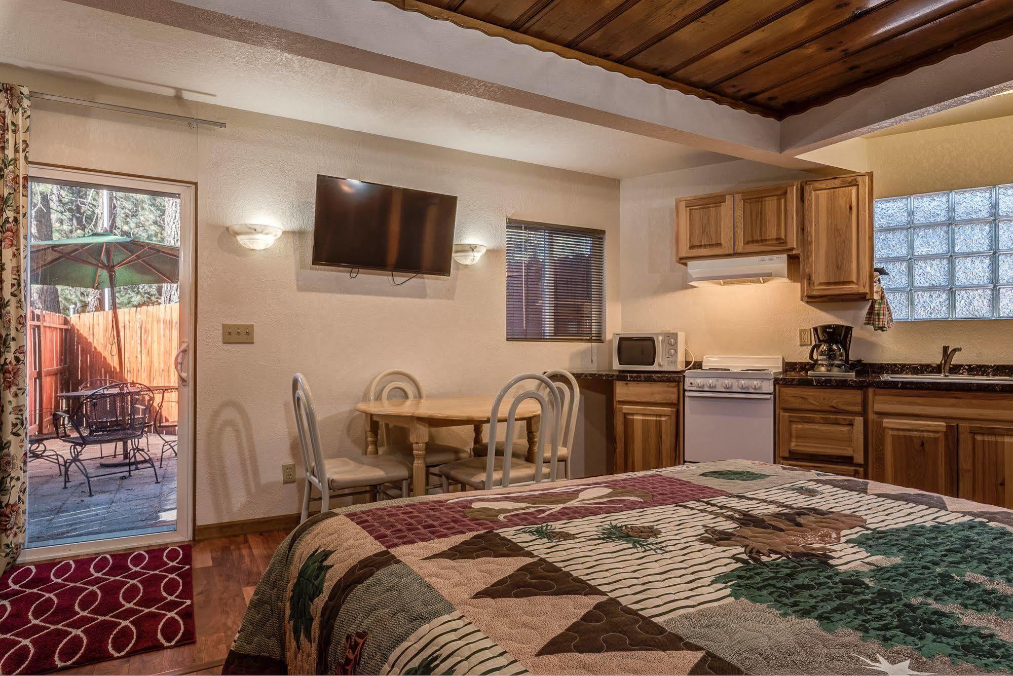 Doc'S Cottages South Lake Tahoe Stateline Bagian luar foto