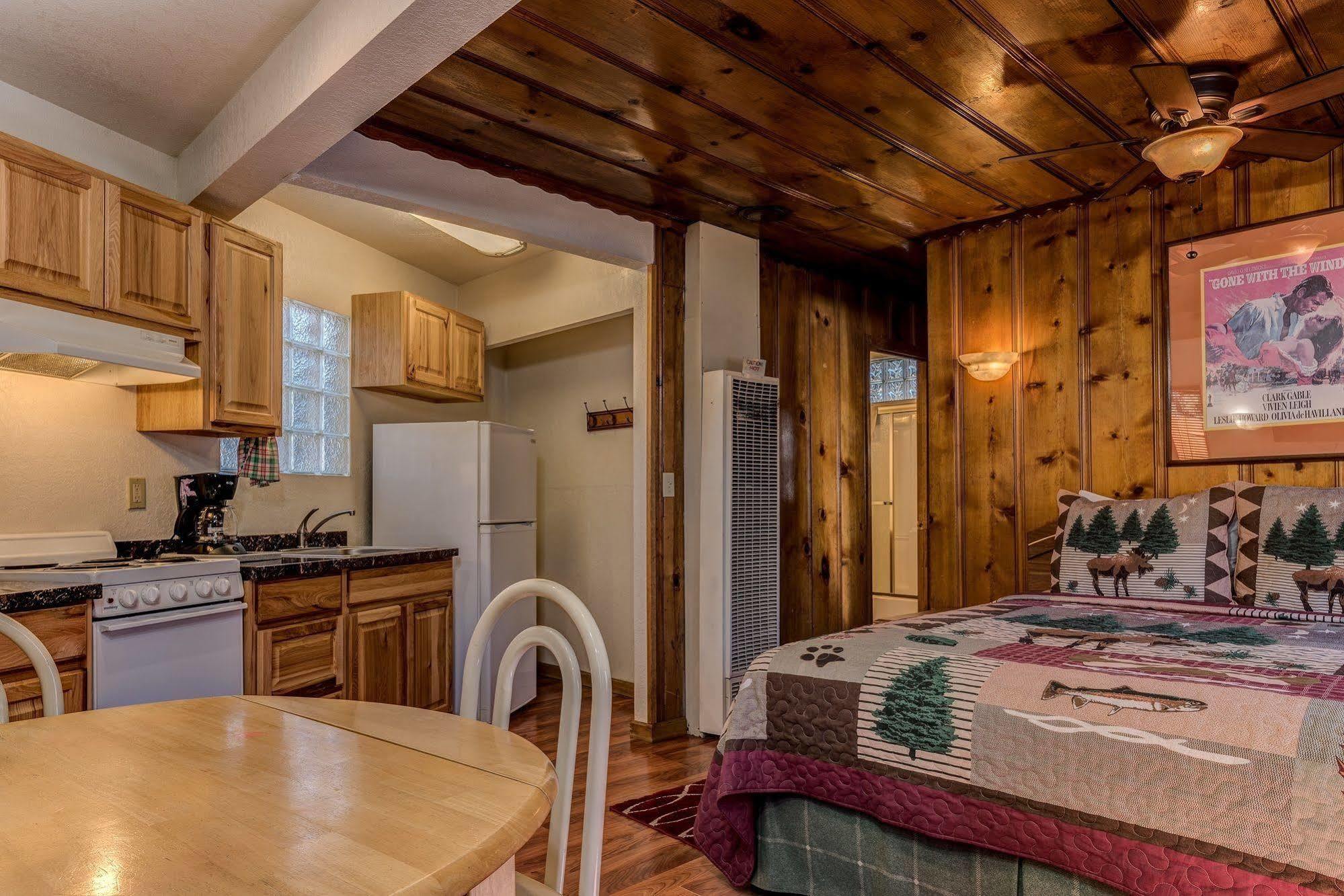 Doc'S Cottages South Lake Tahoe Stateline Bagian luar foto