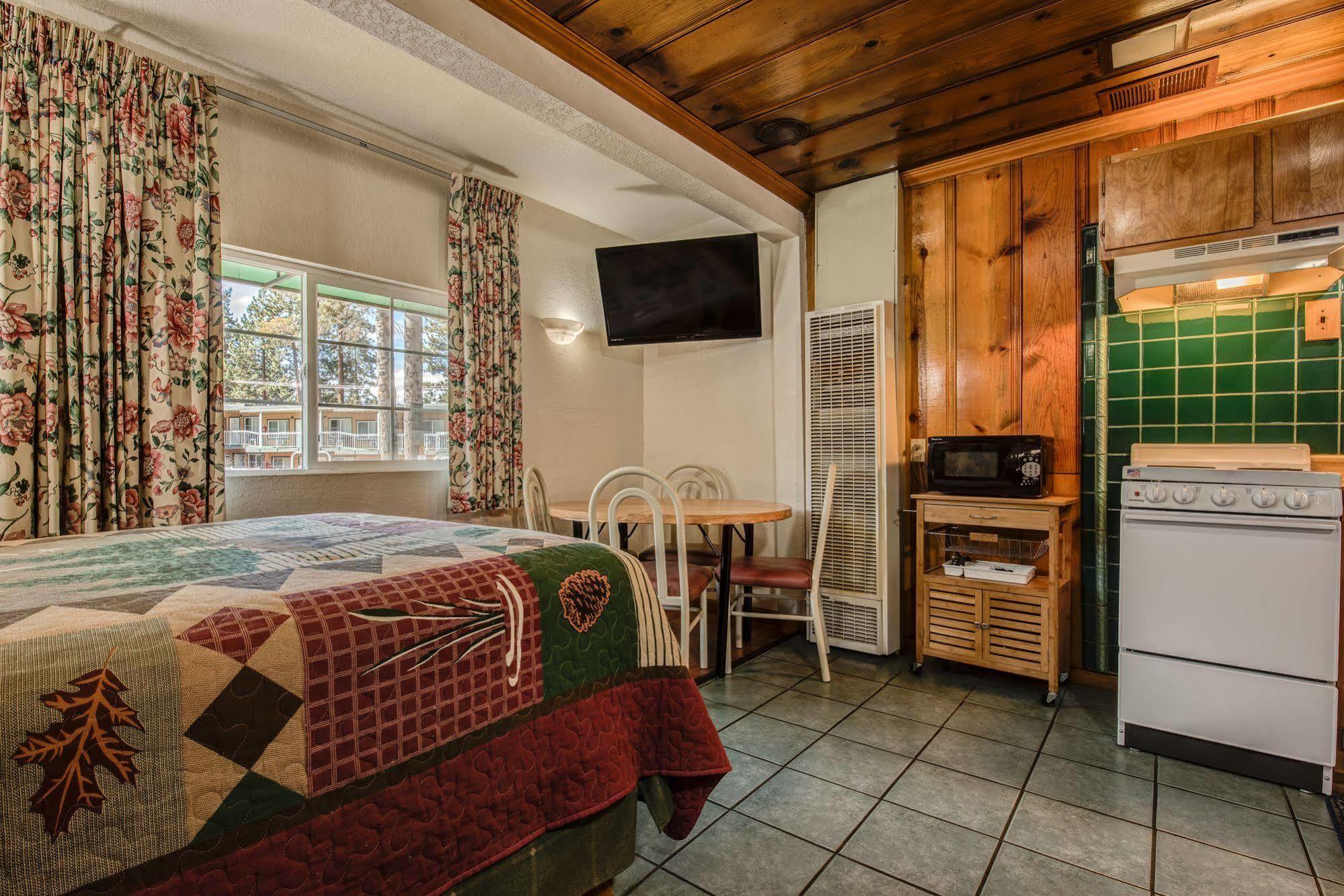 Doc'S Cottages South Lake Tahoe Stateline Bagian luar foto